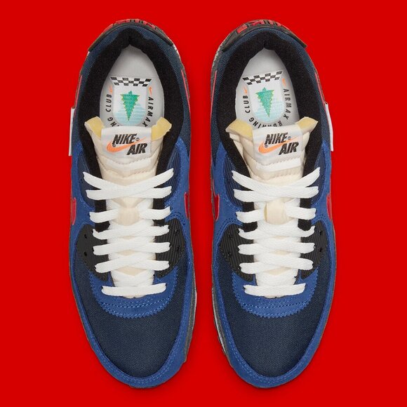 Athletic_Shoes
